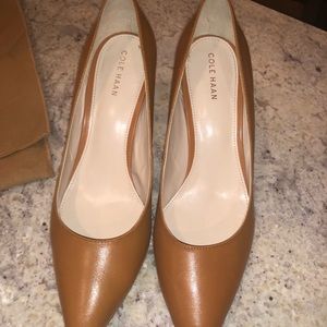 Cole Haan Pumps/ Heels in British Tan